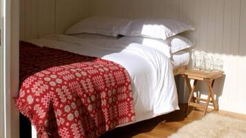 1 bedroom, iron/ironing board, bed sheets