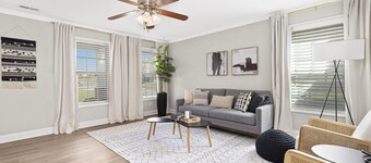 Charming Belmont Retreat - 3 beds & Private Yard