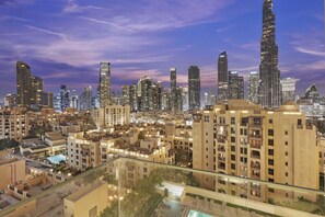 المنطقة المحيطة بالمنشأة