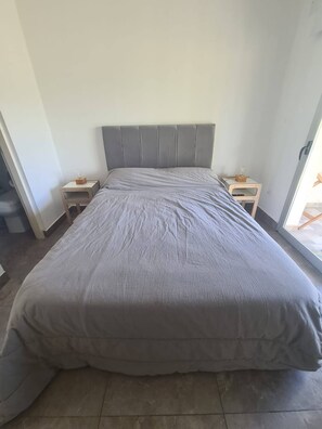 2 habitaciones, tabla de planchar con plancha y wifi 