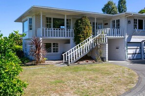 Imagen sin descripción, 5 de 25, botón