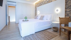 3 soverom, skrivebord, strykejern/-brett og wi-fi (inkludert)