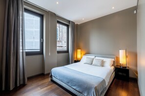 Premium bedding, down duvets, minibar, in-room safe