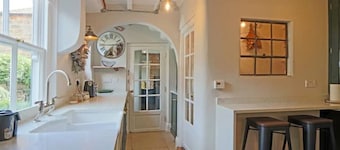 Beautiful Character Cottage