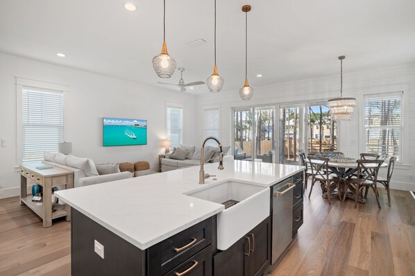 Interior - New Seagrove Home - Steps to Beach, Bikes, Pool (Seagrove Beach)