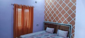 Standard Double Room | Premium bedding, free WiFi, bed sheets - Hotel RS Blue (Kiraoli)