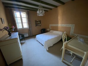 6 dormitorios y ropa de cama