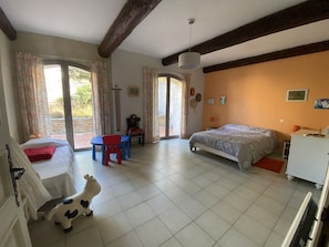 6 Schlafzimmer, Bettwäsche