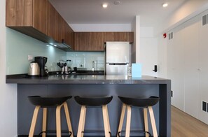 Fridge, microwave, stovetop, toaster - w* | Fascinating 1BR with balcony in San Isidro (San Isidro)