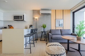 TV, offices