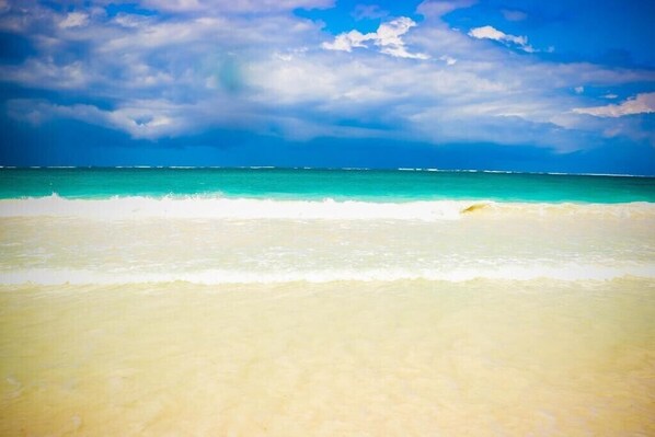 Beach - V-szameitat Homes - Kiki (Diani Beach)