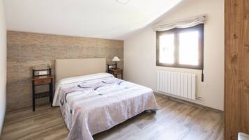 Departamento Deluxe, vista a la ciudad | 2 habitaciones, cortinas blackout y insonorización