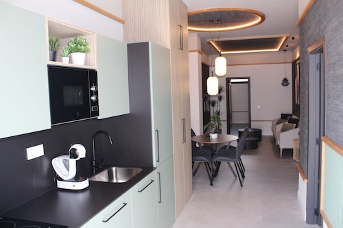 Promotur Suites - Ayora