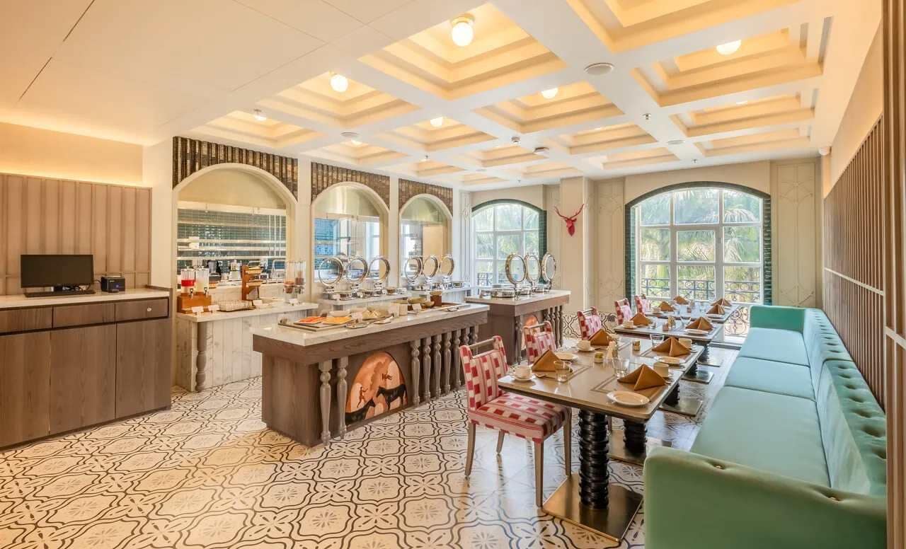 Desayuno bufé gratuito y diario