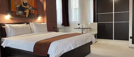 1 camera, biancheria da letto di alta qualità, copriletto in piuma