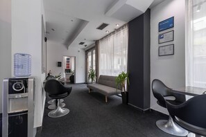 Sala de estar en el lobby