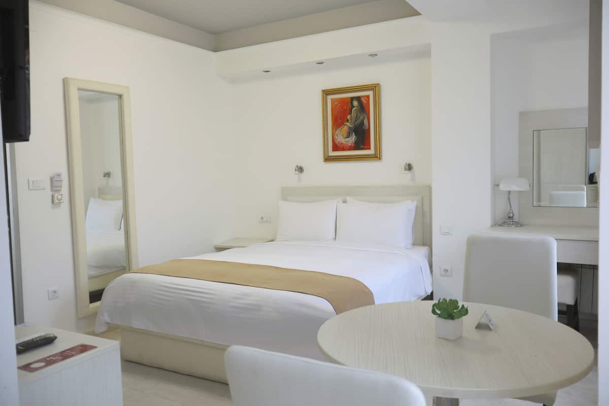 Standaard tweepersoonskamer | 1 slaapkamer, luxe beddengoed, donzen dekbedden, een kluis op de kamer