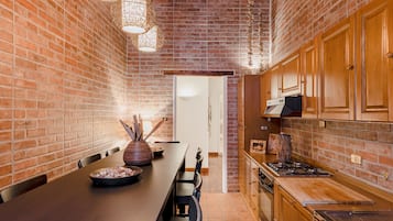 Luxury-Apartment | Eigene Küche | Ofen