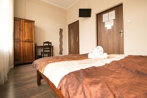 Standaard tweepersoonskamer | Een strijkplank/strijkijzer, gratis wifi, beddengoed