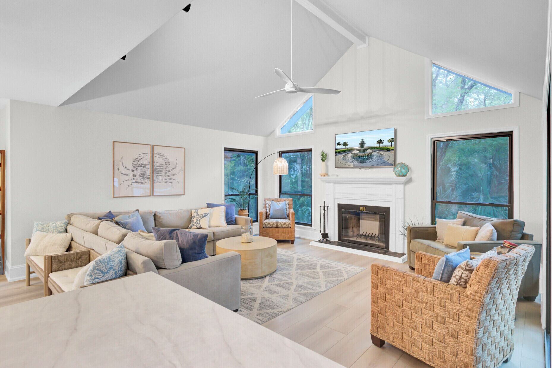 Smart-tv, bordtennisbord, printere