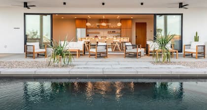 Jupiter House by Fieldtrip | Modern w Infinity Pool, Pickleball