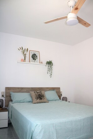 2 bedrooms, travel cot, free WiFi, bed sheets - Tranquilidad, Naturaleza y Mar. Tu Refugio (L'Eucaliptus)