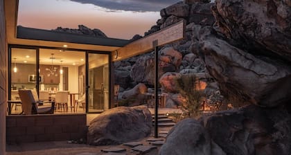 On the Rocks by Fieldtrip | 2 Min to Park Entrance