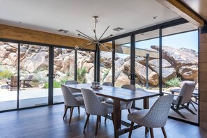 Dining - On the Rocks by Fieldtrip | 2 Min to Park Entrance (Joshua Tree)