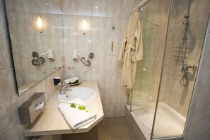 Quarto solteiro empresarial, 1 cama King | Roupas de cama antialérgicas