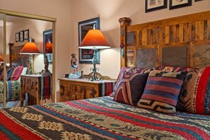 2 bedrooms, iron/ironing board, free WiFi, bed sheets - Cowboy Haven Condo Canyon Mesa Golf Resort - Coppe (Sedona)