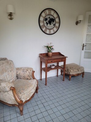 숙박 시설 입구