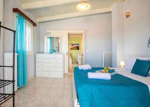 House, Smoking - Dm-discover Margarites Home (Mylopotamos)