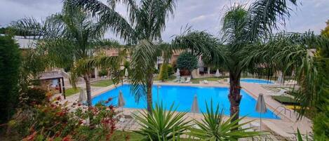 Suite, fumadores | 2 dormitorios y sistema de insonorización