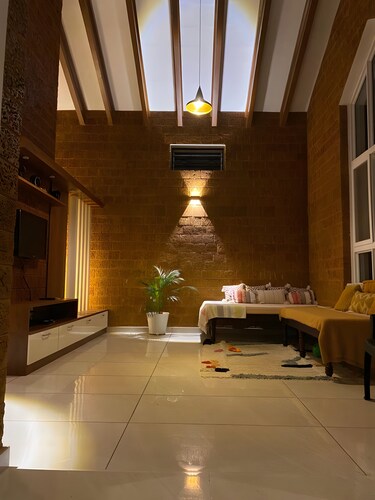Red Rock Villa: Your Ultimate Holiday Home in the Heart of Coorg