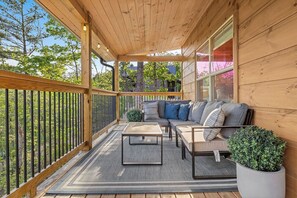 Property grounds - Brand New, indoor pool, outdoor picnic/firepit, Views, Pool table hot tub. (Sevierville)