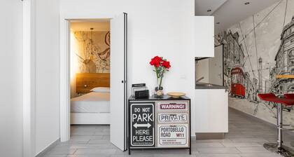 Saffi Glamorous Apartment by Wonderful Italy