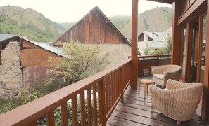 Property grounds - 150m from ski slopes, 1st floor, balcony, tv, ski locker, 81m², Valloire (Valloire)