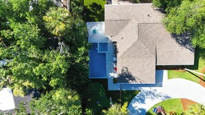 Exterior - 1 Dove Street - New to Rental Market & Vrbo- 4 Minute walk to the Beach. (Hilton Head Island)