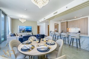 Design Apartment | Dining room - Marco Polo - Surreal Sea, Marina & Dubai Eye View on High Floor (Dubai)