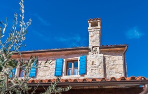 Exterior detail - Heritage Villa Croc by Villas Guide (Bibali)