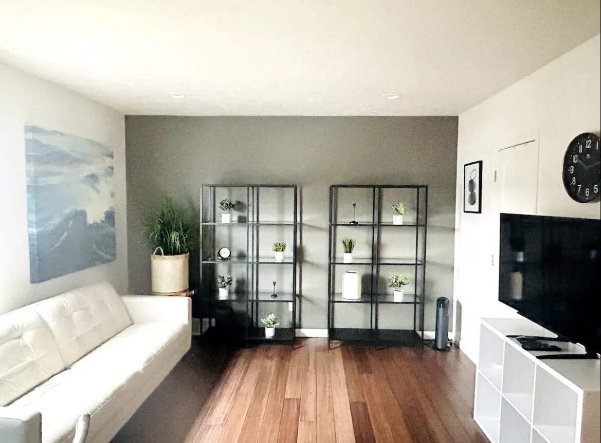 Ohio City Updated Franklin Blvd 2nd Floor Home