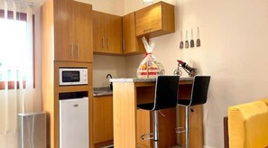 Interior - Appartement Neuf, Déco Cosy Moderne #3 (Douala)