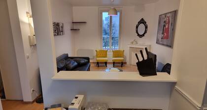 Charmant 3 piĂšces, calme, au centre ville. Proche Paris et Stade de France.