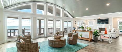 Smart TV, mesa de ping pong