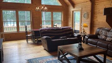 TV connectée, cheminée, lecteur de DVD, vidéothÚque