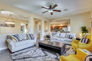 House (4 Bedrooms) | Interior - Family-friendly Phoenix Home: 5 Mi to Westgate! (Phoenix)