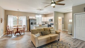 House (2 Bedrooms) | Front of property - Bright Kingston Springs Home < 22 Mi to Nashville (Kingston Springs)