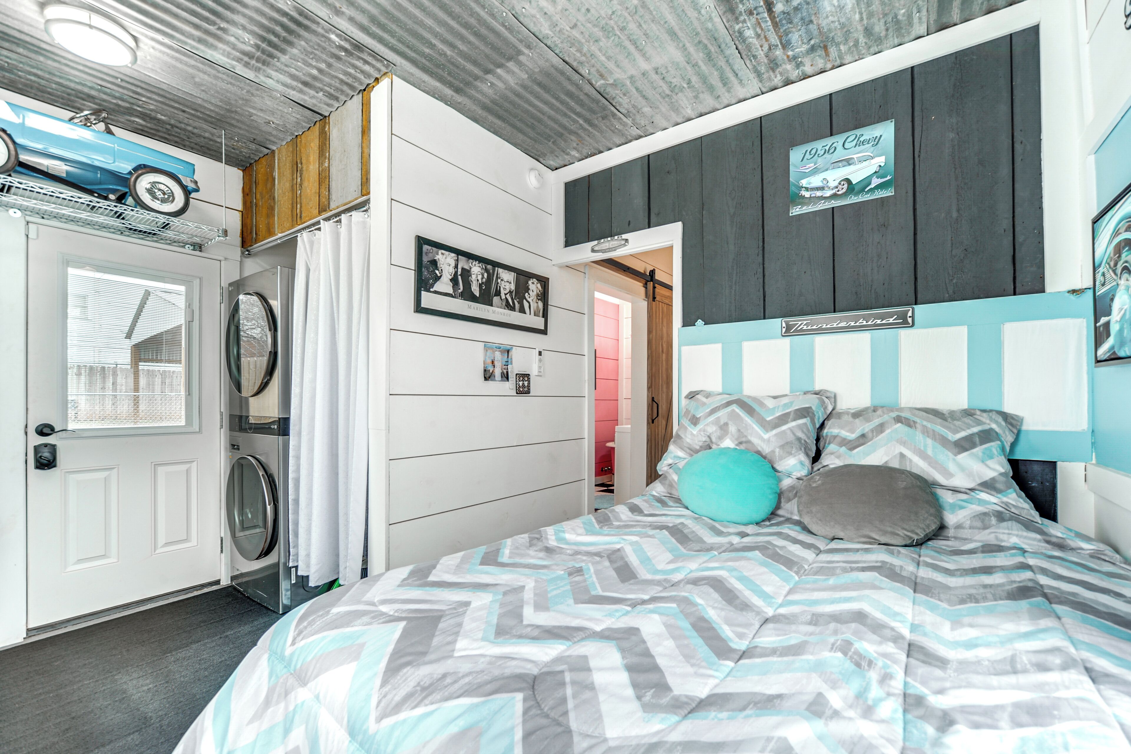 House (1 Bedroom) | Interior