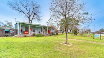 House (1 Bedroom) | Interior