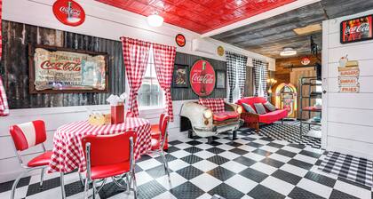 Fifties Diner-style Llano Home w/ Shared Fire Pit